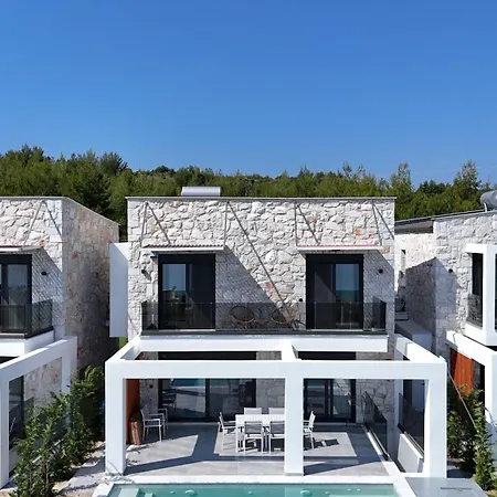 Lithos Infinity I, By Halkidiki *